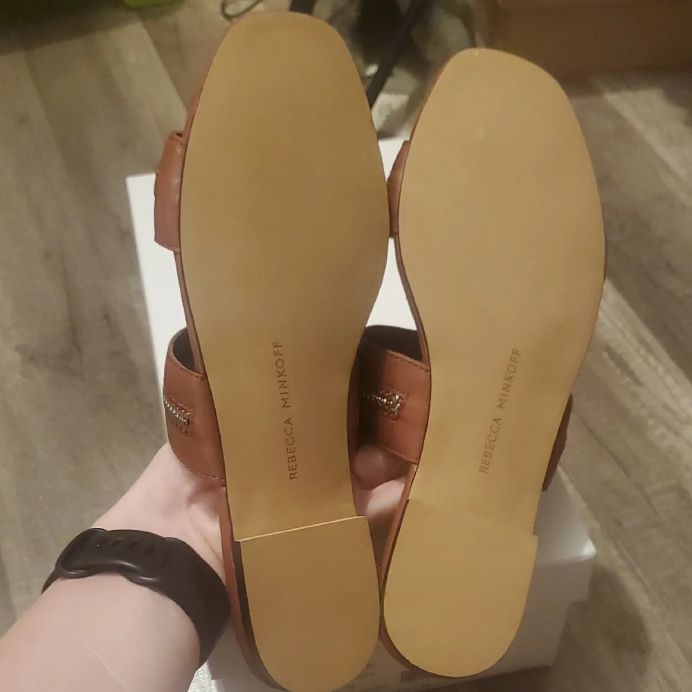 NWB Rebecca Minkoff Brown Sandals - Picture 3 of 4